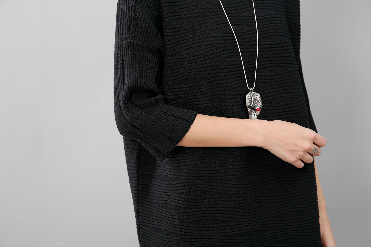 Stylish Women Stripe Three Quarter Sleeves Knitting Black Dress