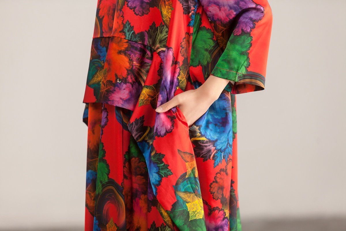 Round Neck Three Quarter Sleeve Colorful Printed Dress