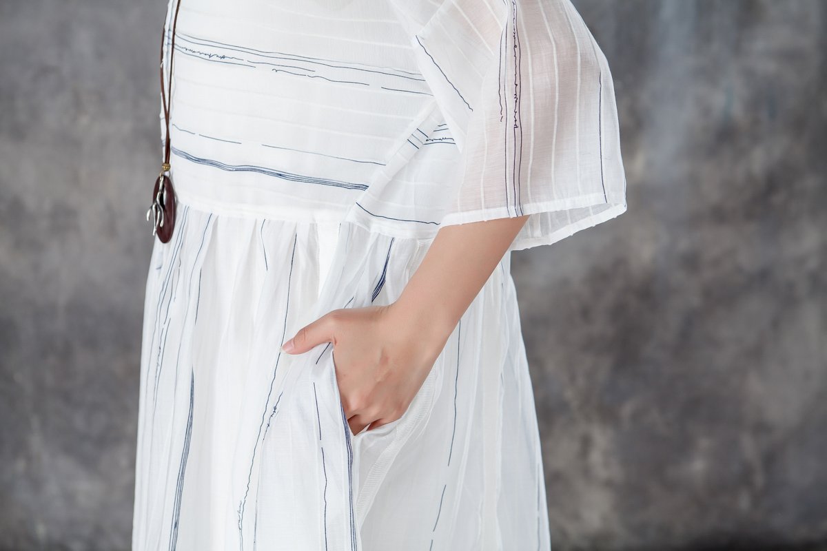 Round Neck Three Quarter Sleeve Pullover Dress