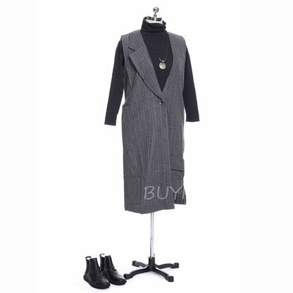 OL Look with Turtleneck Blouse, Long Vest and Black Boots