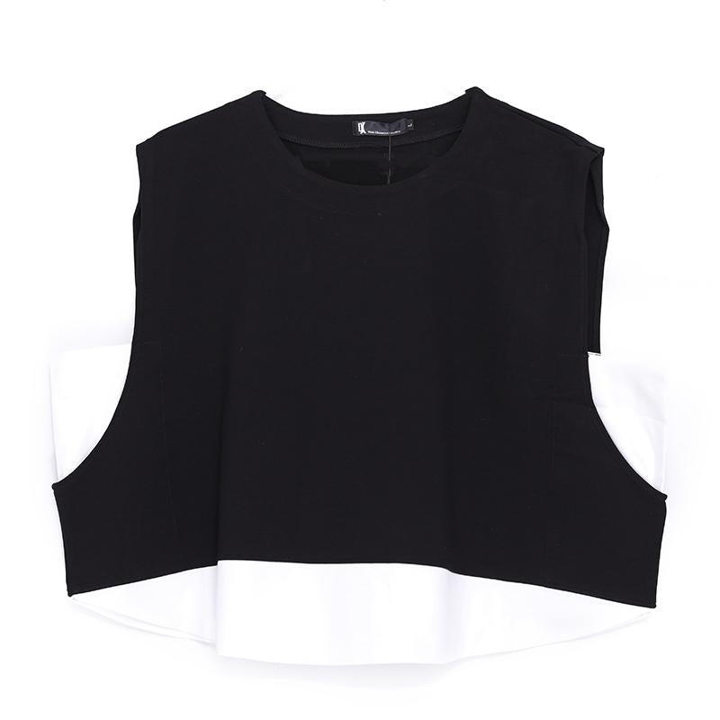 Women's Loose Round Neck Sleeveless Black And White Vest