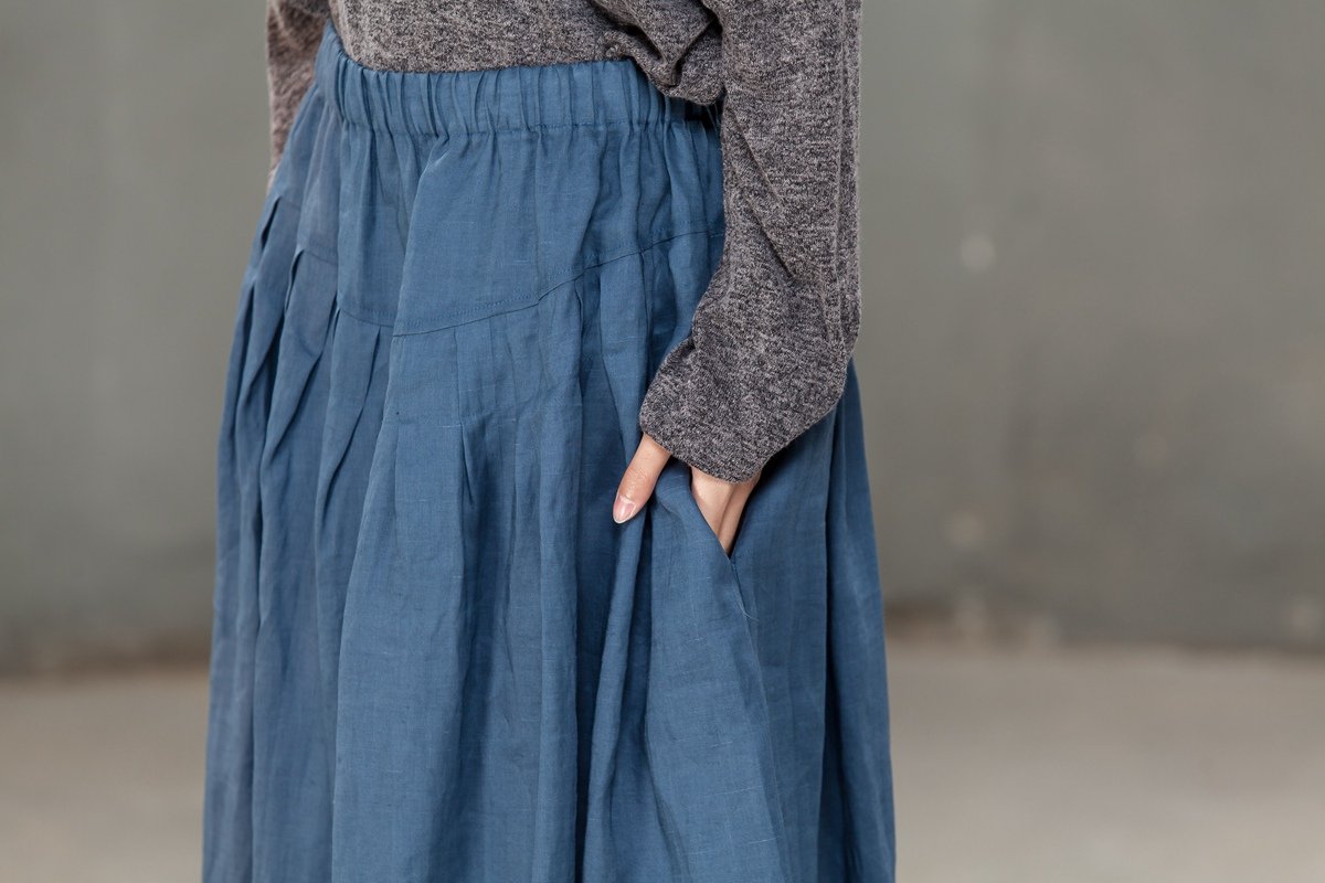Loose Women Cotton Linen Blue Pleated Skirt
