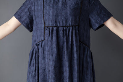 Round Neck Short Sleeve Navy Blue Pleated Dress