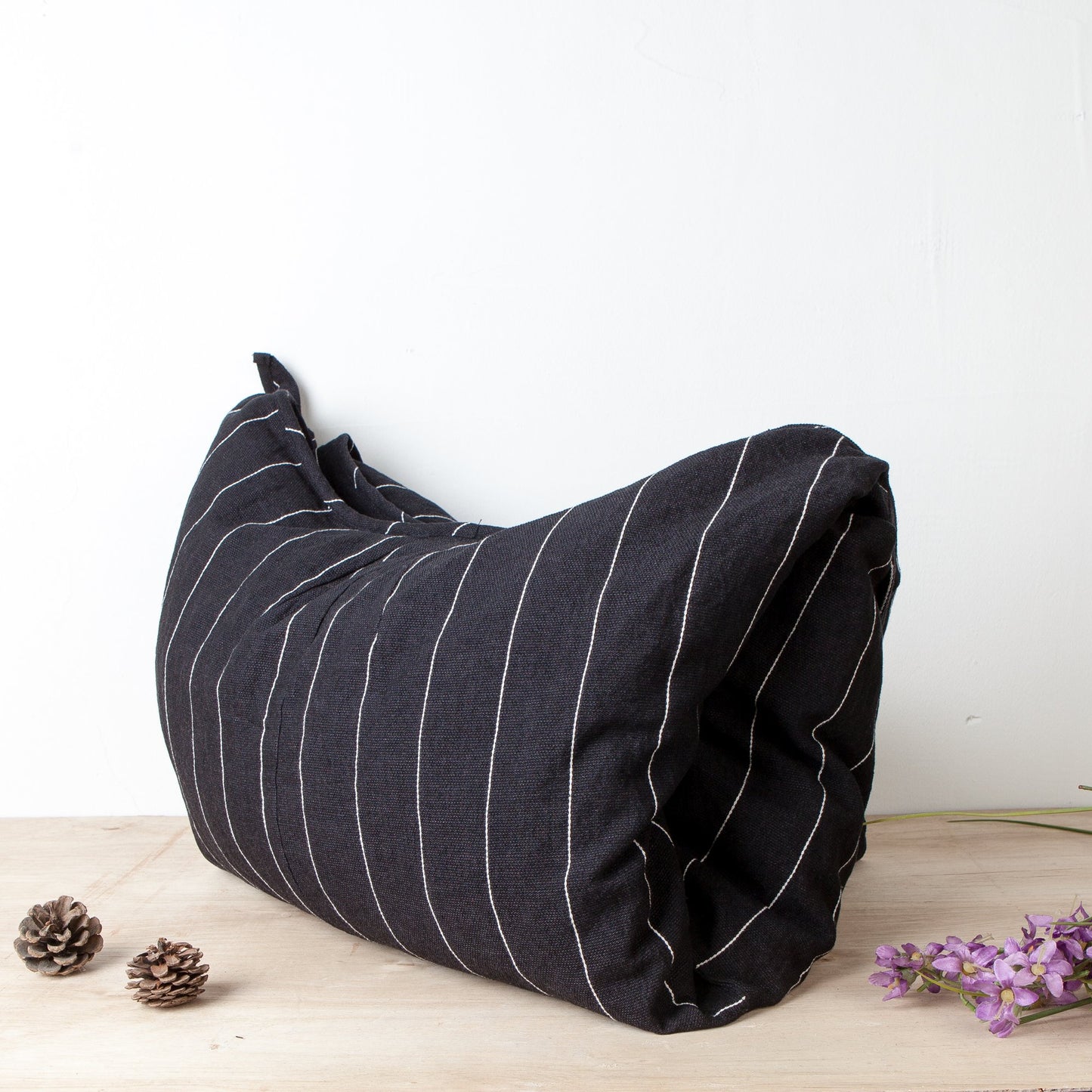 Large Capacity Black Stripe Durable Shoulder Bag