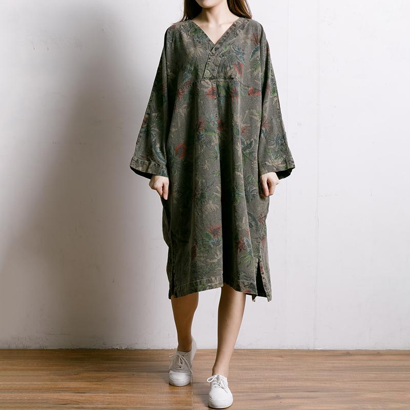 Leaf Printed V-Neck Split Midi Dress