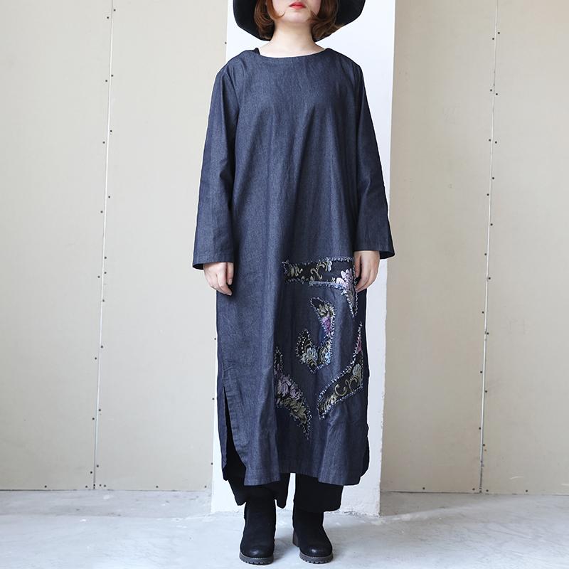 Long Sleeve Round Neck Embroidery Dress