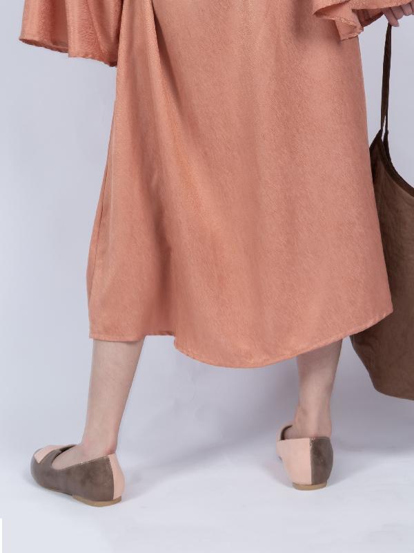 Contrast Color Pointed Flats