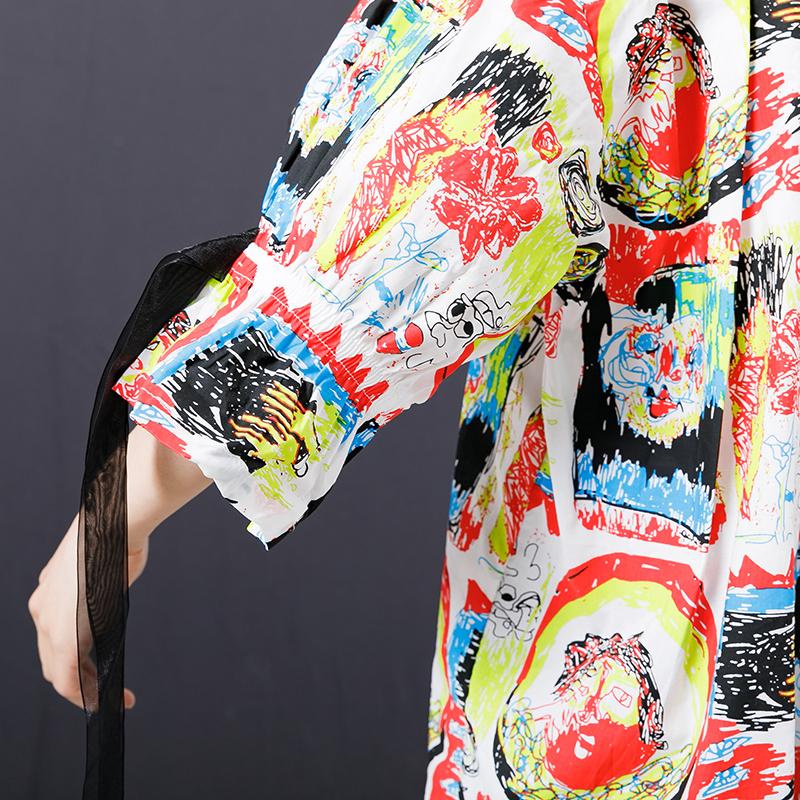 Multi-Colored Graffiti Printed Spliced Lace T-Shirt