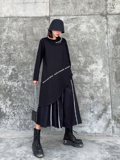 Loose Cropped Asymmetric Letter Printed T-Shirt