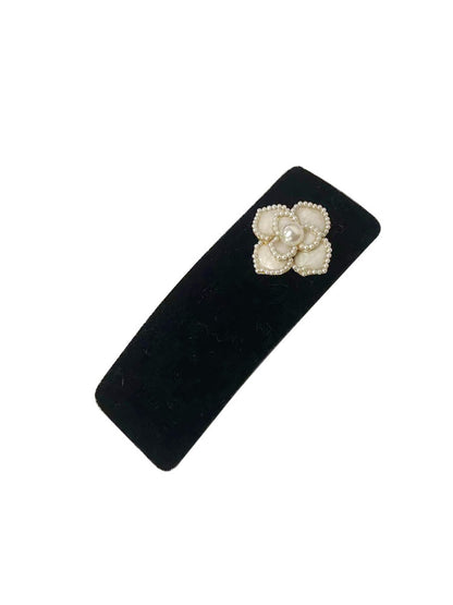 Camellia Pearls Hair Clips