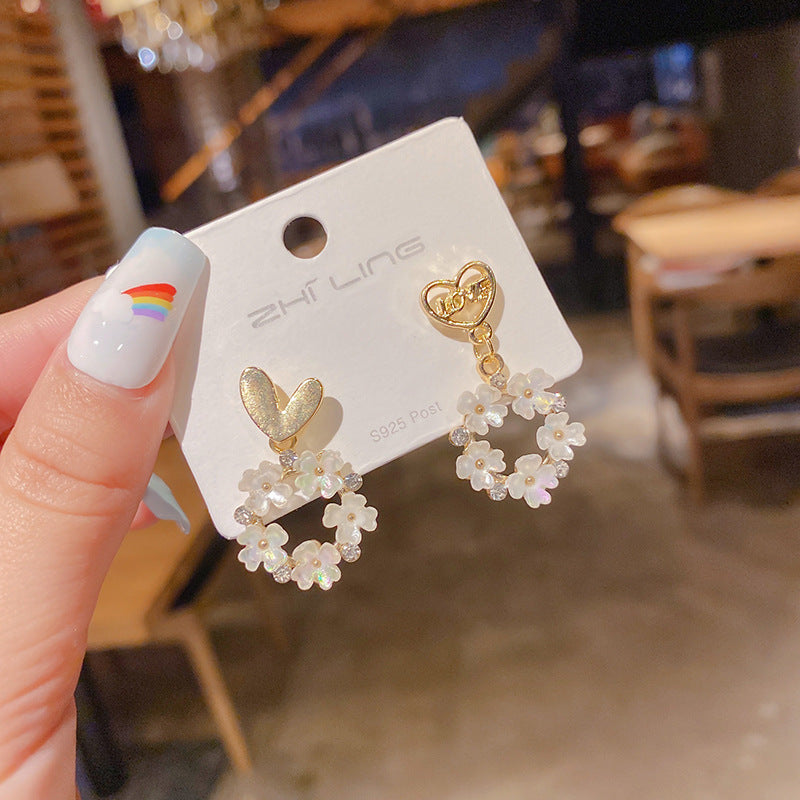 WHOLESALE shell flowers love earrings
