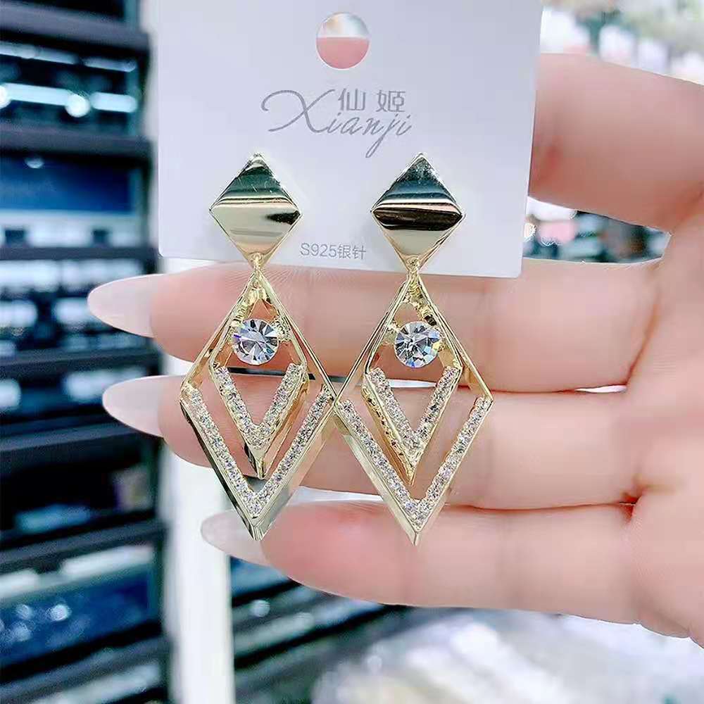 Bowknot geometric tassel long pearl rhinestone earrings