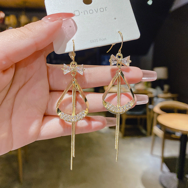 Wholesale tassel long earrings