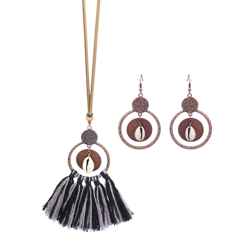 Fashion exaggerated geometric hollow tassel pendant necklace
