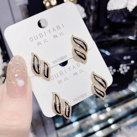 S925 Silver Needle Fashion Full Diamond Leaf Earrings