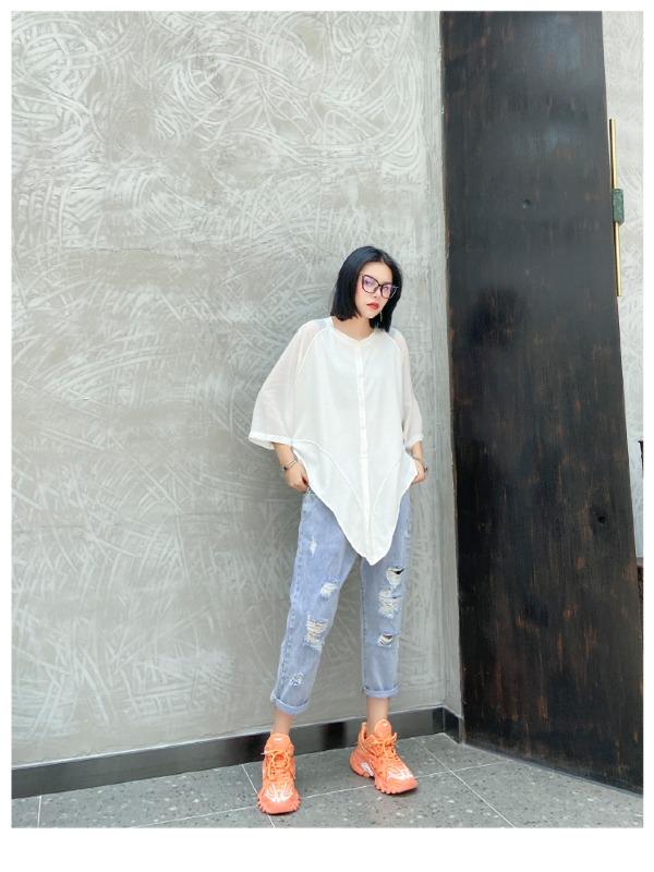 Plus Size Loose Chiffon Solid Split-Joint Blouse