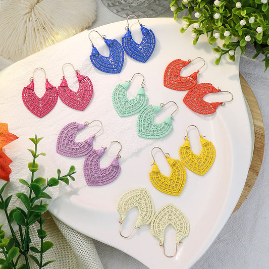 Fashion heart-shaped color hollow earrings