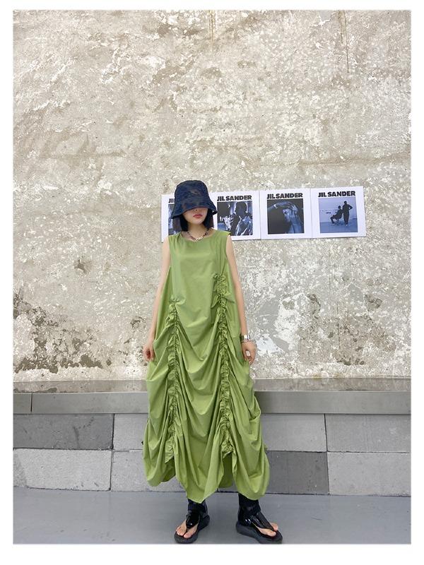 Sleeveless Pleated A-Line Solid Maxi Dress