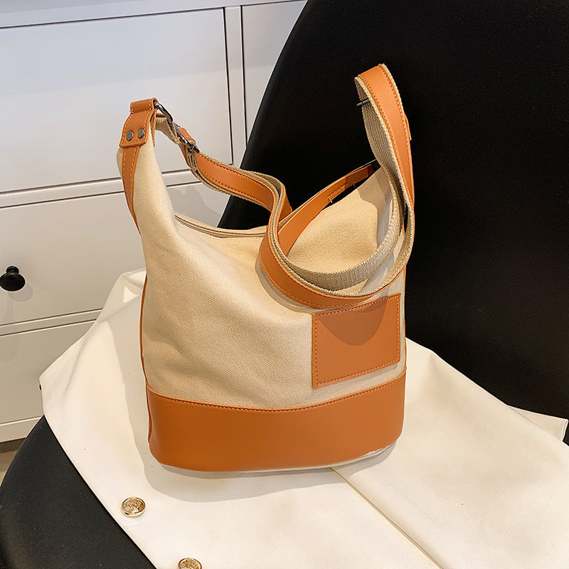 Lightweight large-capacity canvas handbag leisure slung commuter handbag Spring/Summer 2022 new fashion shoulder cloth bag