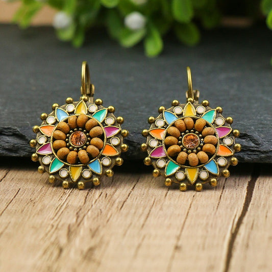 Round flower inlaid Bohemian earrings