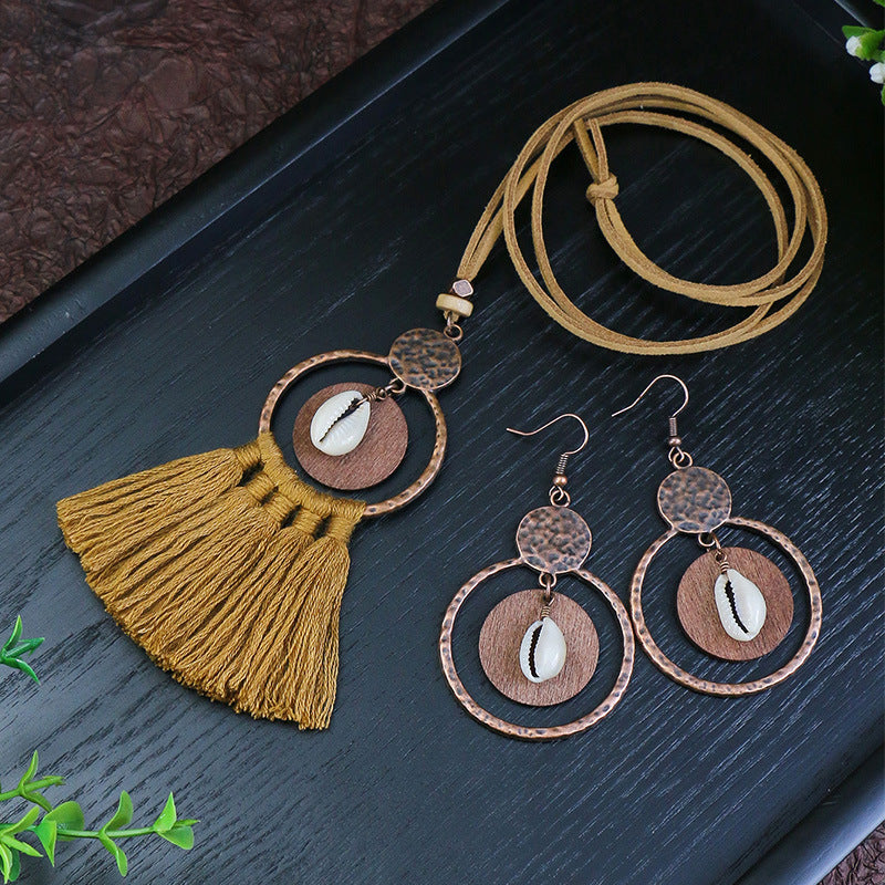 Fashion exaggerated geometric hollow tassel pendant necklace