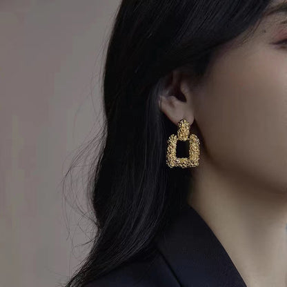 Metal vintage earrings