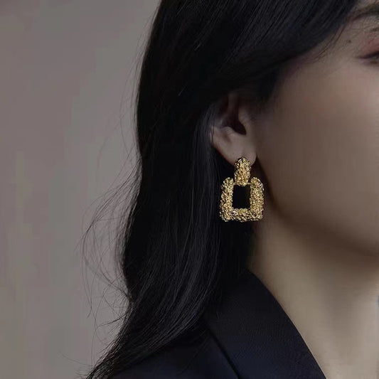 Metal vintage earrings