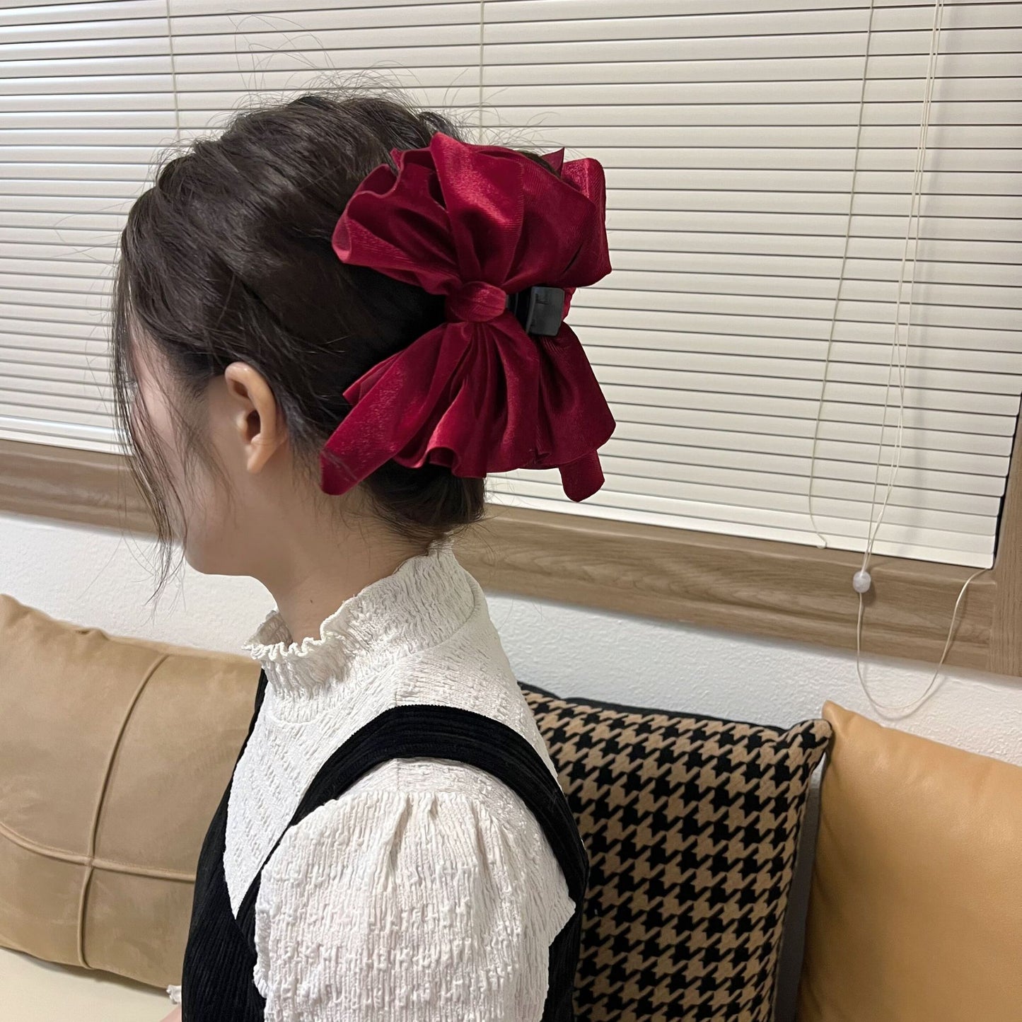 Black velvet bow Hair Clips