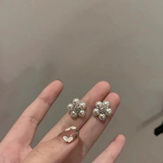 S925 Silver Needle Versatile Pearl Flower Earrings