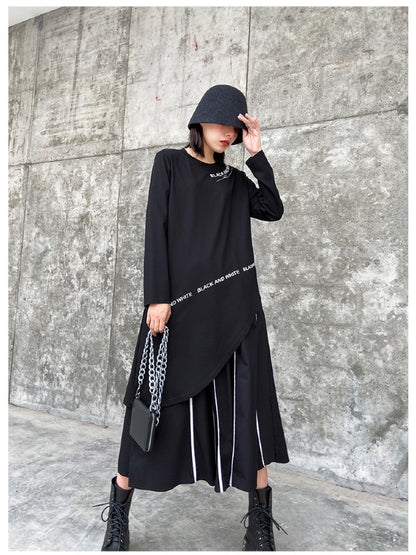 Loose Cropped Asymmetric Letter Printed T-Shirt