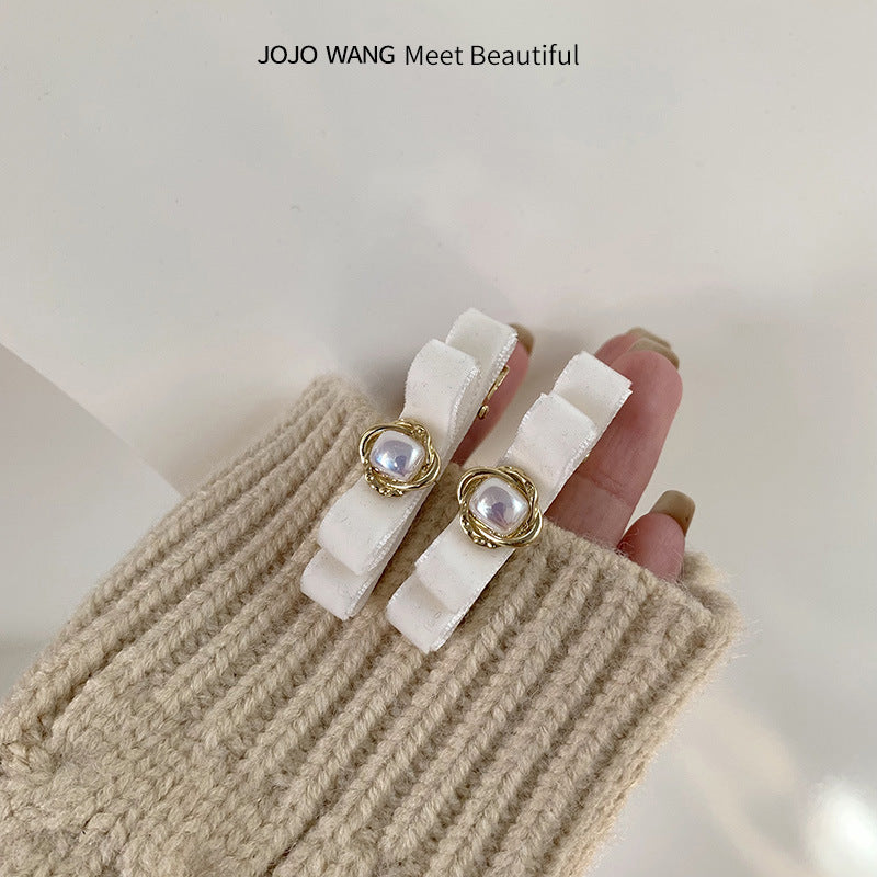 Bow pearl Hair Clips