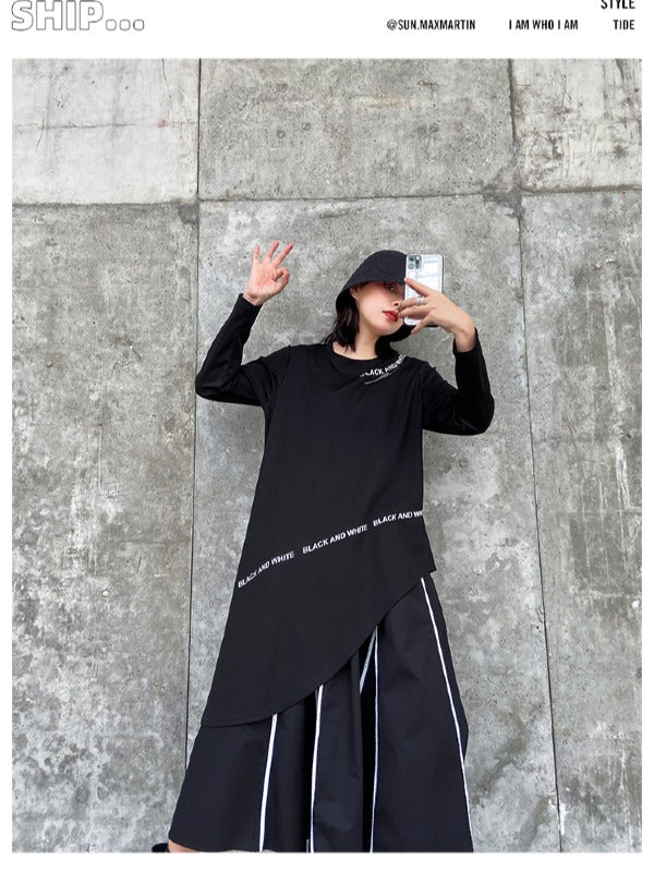 Loose Cropped Asymmetric Letter Printed T-Shirt