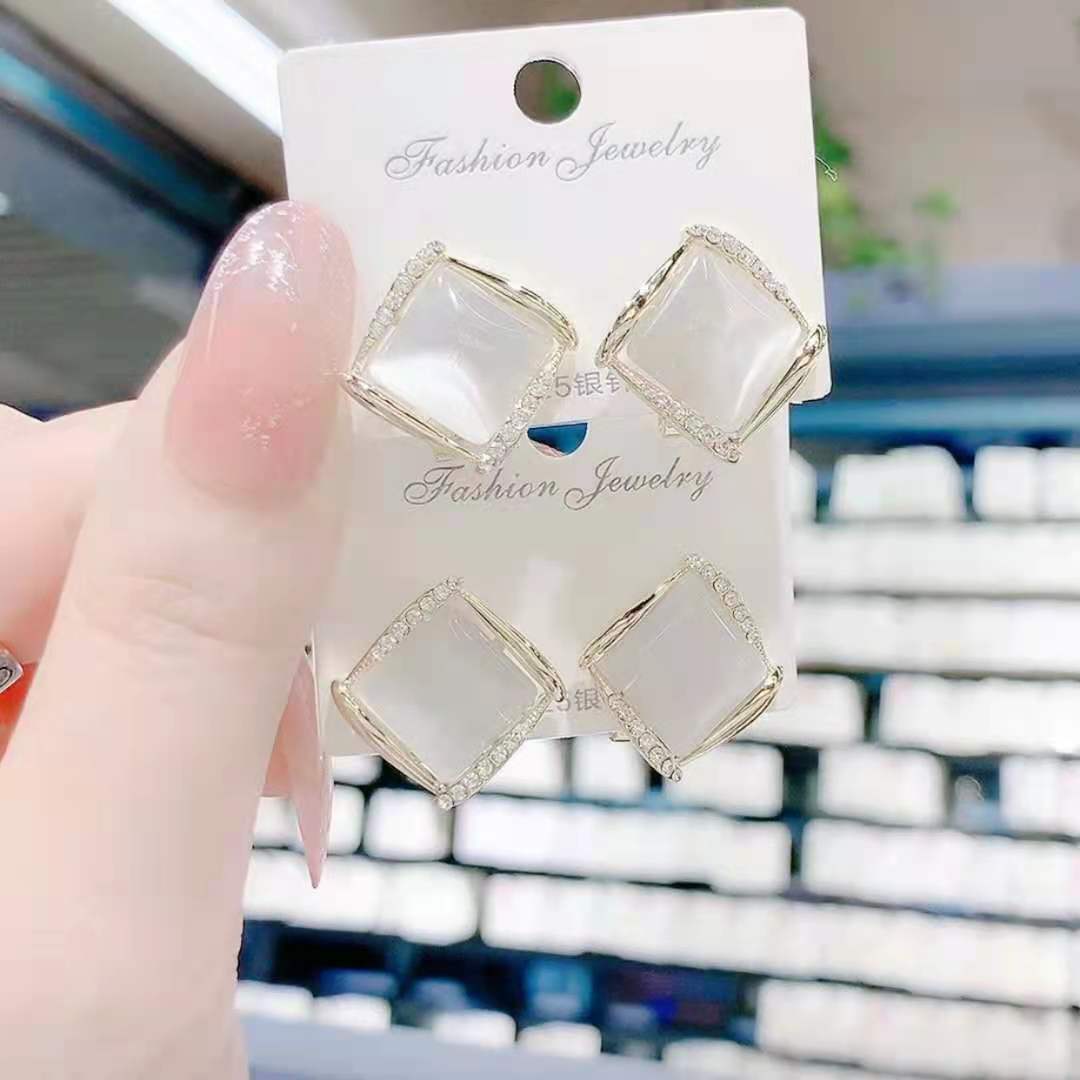 S925 Silver Needle Opal Earrings