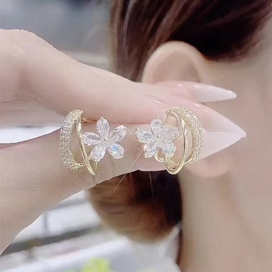 Five-petal crystal earrings
