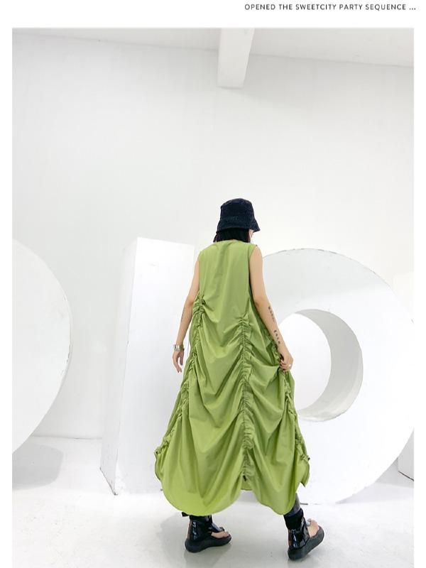 Sleeveless Pleated A-Line Solid Maxi Dress