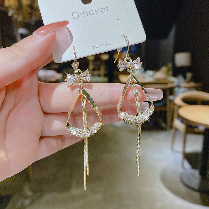 Wholesale tassel long earrings