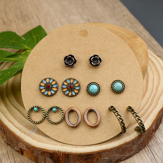 Turquoise heart-shaped flower Christmas tree earrings