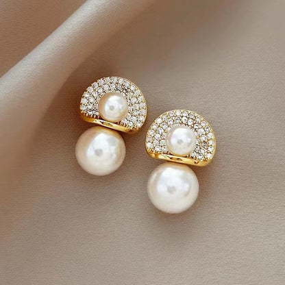 S925 Silver Needle Light Luxury Diamond Pearl Vintage Earrings