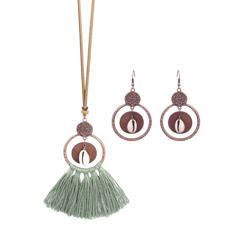 Fashion exaggerated geometric hollow tassel pendant necklace