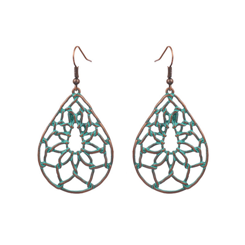 Flower and leaf texture vintage earrings