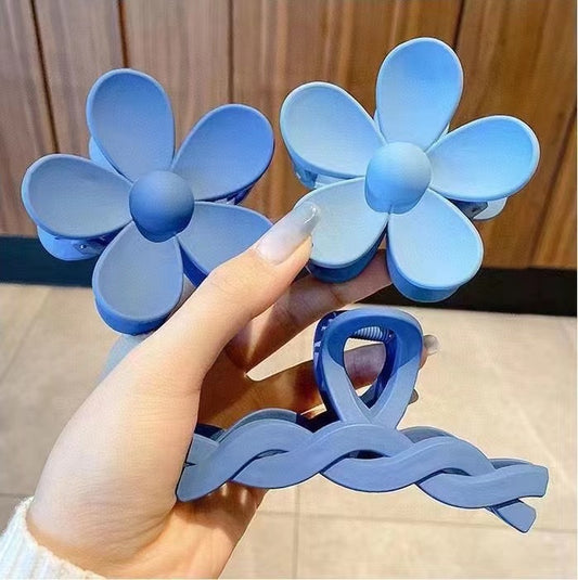 Rhine Blue Hair Clips