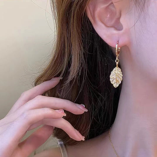 S925 silver needle leaf earrings