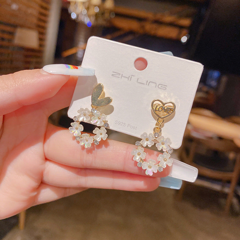 WHOLESALE shell flowers love earrings