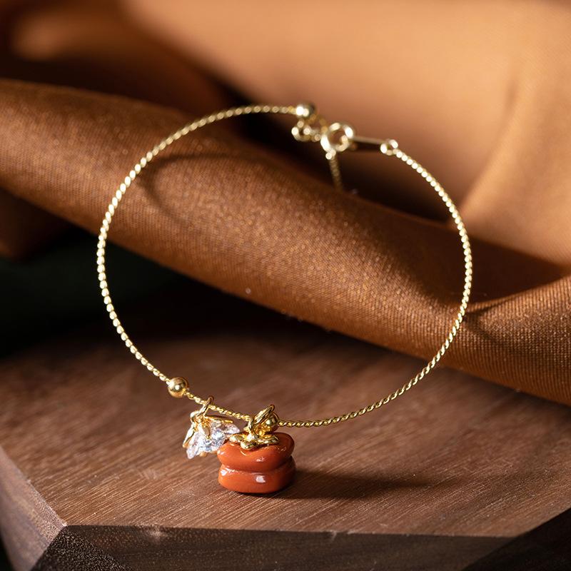 Personality Southern Red Agate Elegant Ladies Bracelet