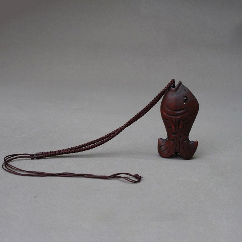 Retro Style Wood Fish Pendant Necklace