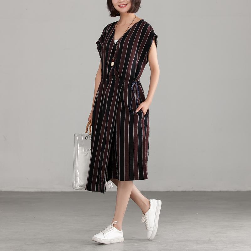 Short Sleeve Loose V-neck Commuter Dress