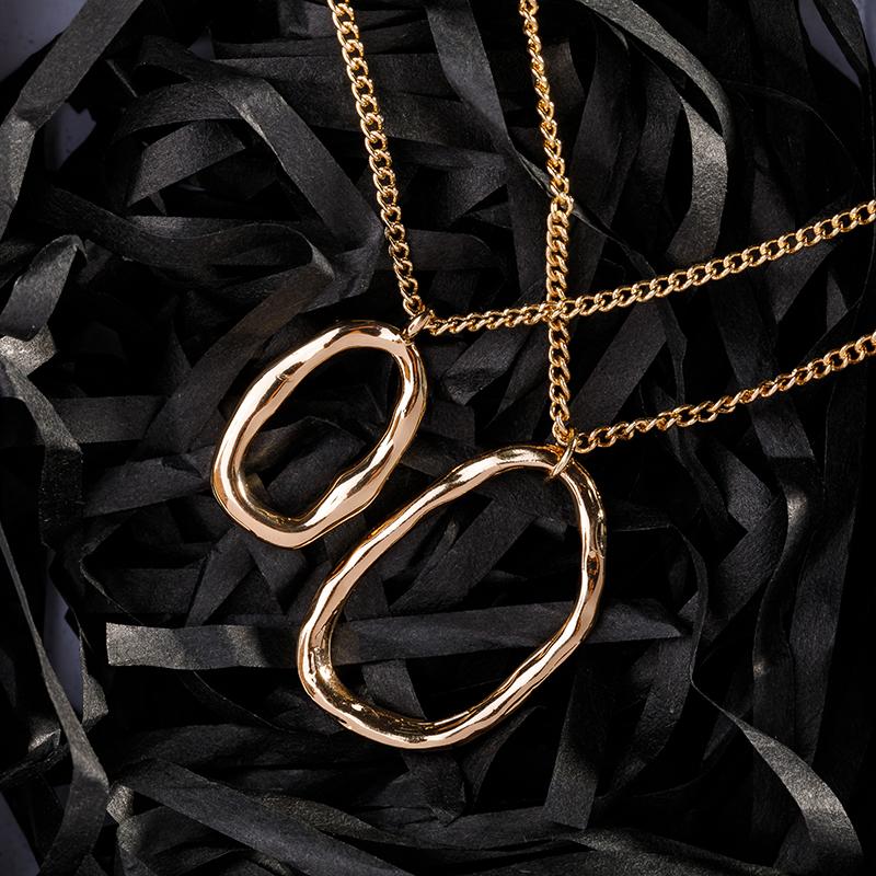 Simple Circular Ring Two Layers Chain Necklace