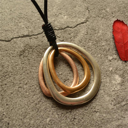 Simple Versatile Multilayer Irregular Geometric Circle Necklace