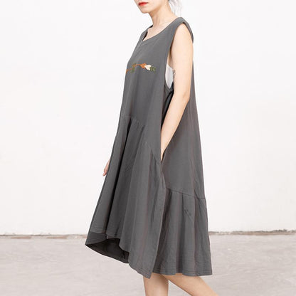 Summer Embroidery Sleeveless Loose Midi Dress