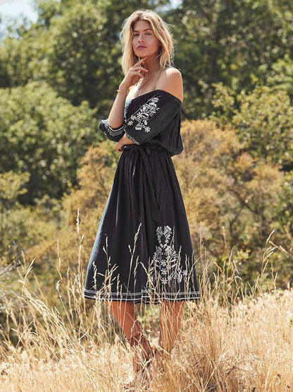 Elegant Inwrought Bohemia Short Sleeve Off-Shoulder Beach Midi Dress